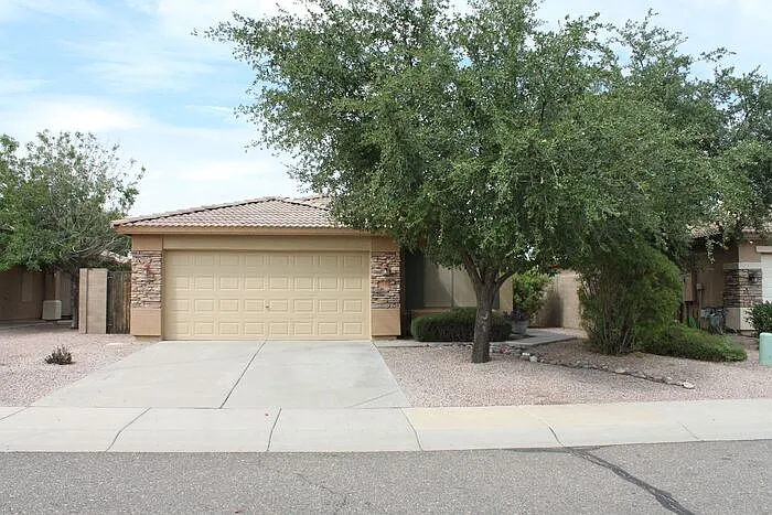 33082 N Cat Hills Ave — Photo 1