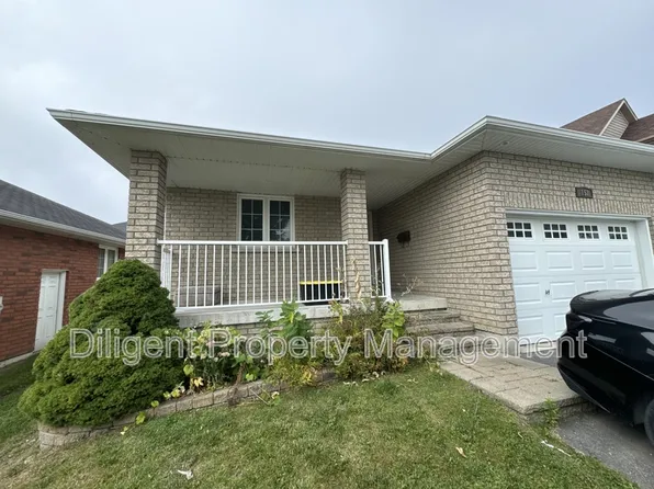 157 Milroy Dr Unit 6, Peterborough, ON K9H 7N7