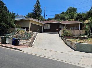 8222 Cora St, Sunland, CA 91040