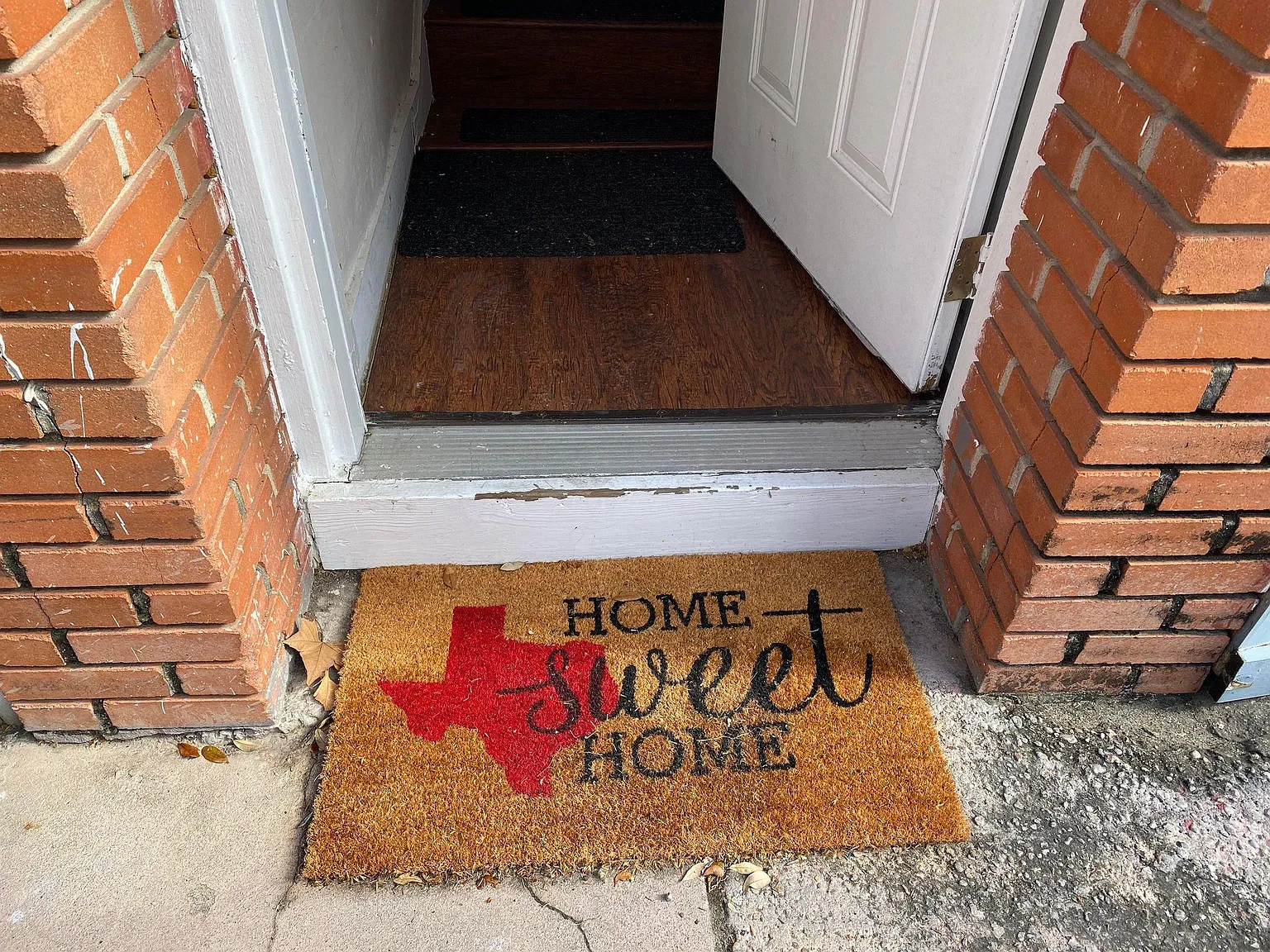 1 bed, $900 — Photo 3