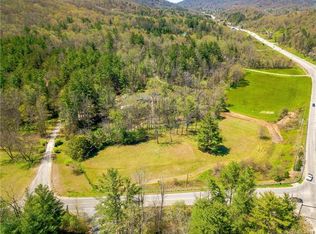 2154A Emmas Grove Rd, Fairview, NC 28730