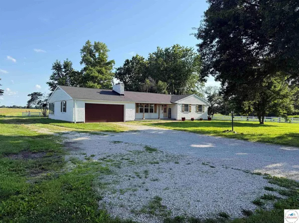 10650 W 18th Hwy, Clinton, MO 64735
