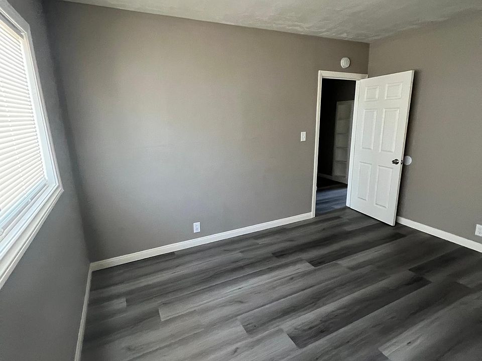 Desert Oasis Apartments - 238 N Gold Canyon St Ridgecrest CA | Zillow