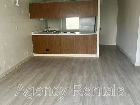 5122 Likini St, Honolulu, HI
