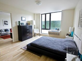 2519 27th St APT 7A, Astoria, NY 11102