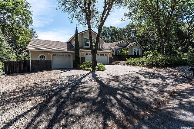 1st image of 2881 Gladstone Ln