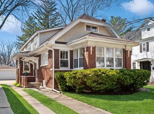121 4th St, Wilmette, IL 60091