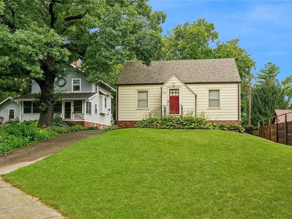 2612 40th St, Des Moines, IA 50310