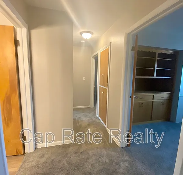 26 S Hampton Rd #C — Photo 8