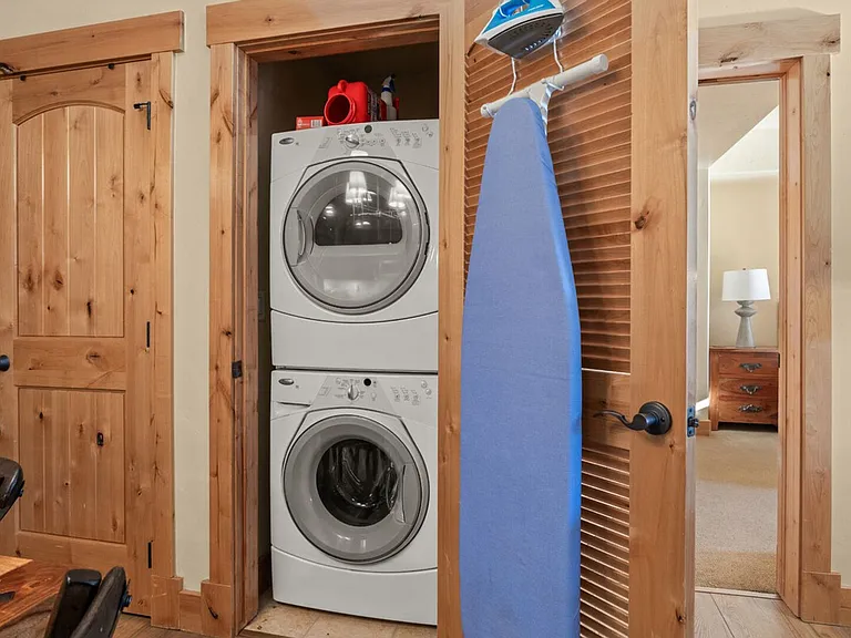 Laundry Room Cabinet