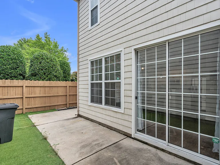 1116 Westbriar Dr — Photo 35