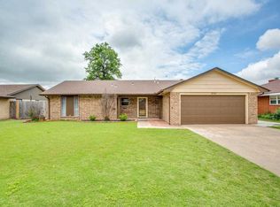 2521 Robin Rdg, Enid, OK 73703