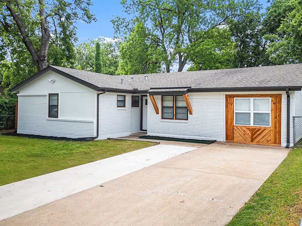 1st image of 502 Town North Dr