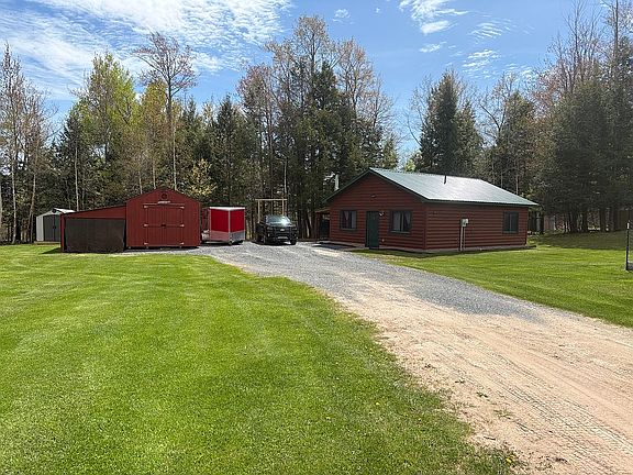 2nd image of 14220 Mapleview Dr