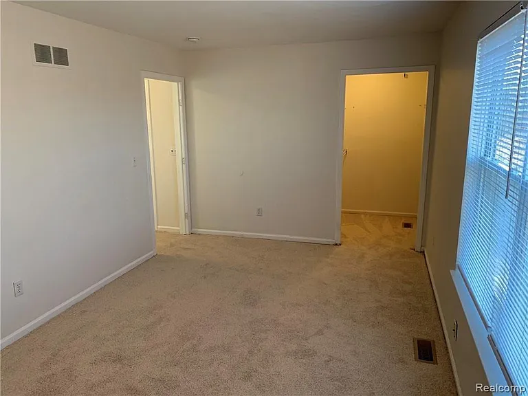 4783 Hickory Pointe Blvd — Photo 32