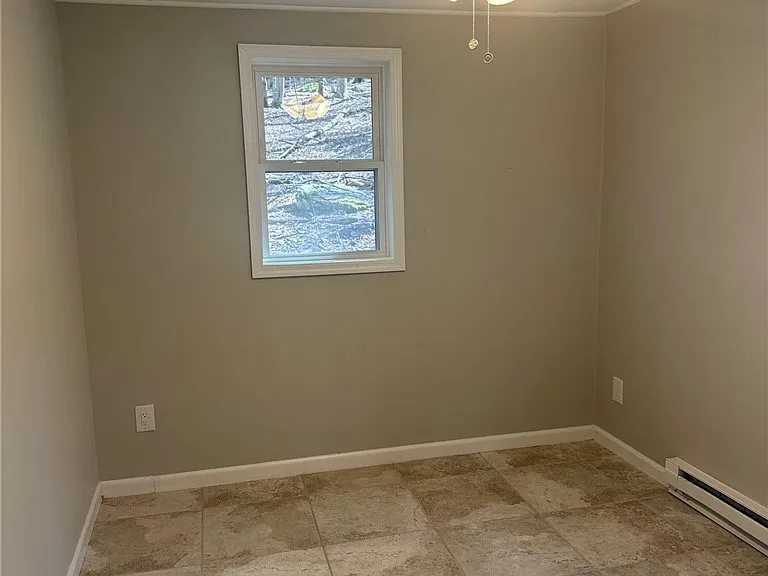 49 Lowerre Ln — Photo 3
