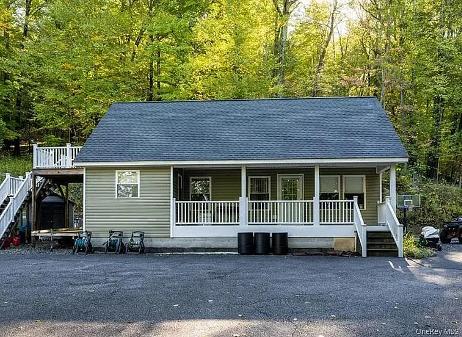 450 Oscawana Lake Rd