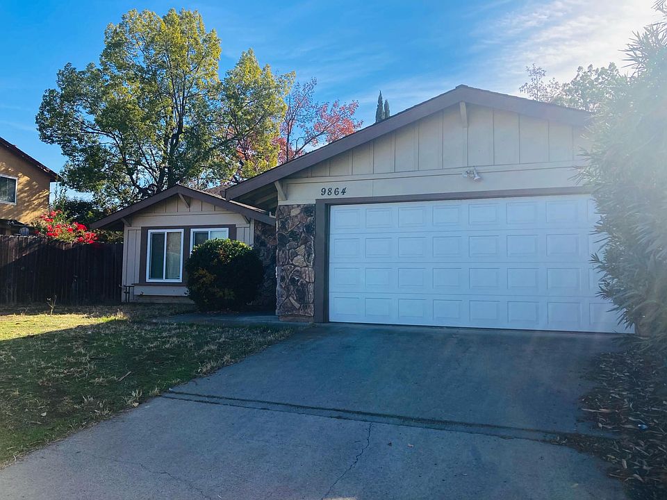 1st image of 9864 Bexley Dr