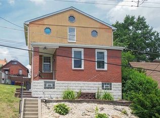 2825 Wenger St, Pittsburgh, PA 15227