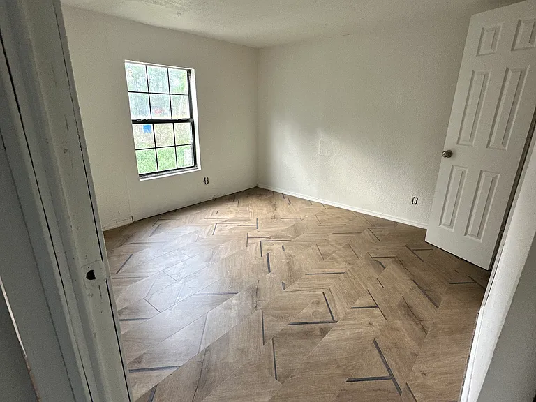 1748 Bermuda Rd — Photo 2