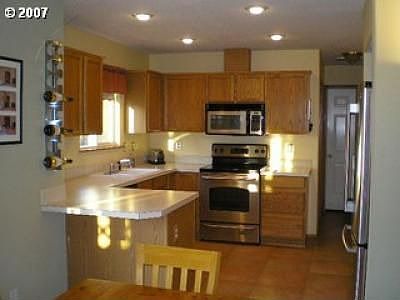 Stainless appliances