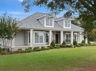 23830 Stablewood Dr, Pass Christian, MS 39571