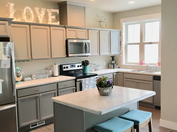 1860 Songbird Dr, Billings, MT 59101