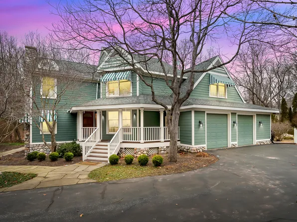 3099 Wild Dunes Path, Stevensville, MI 49127