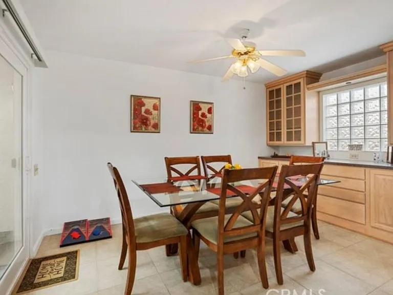 8564 Taft Ct — Photo 6