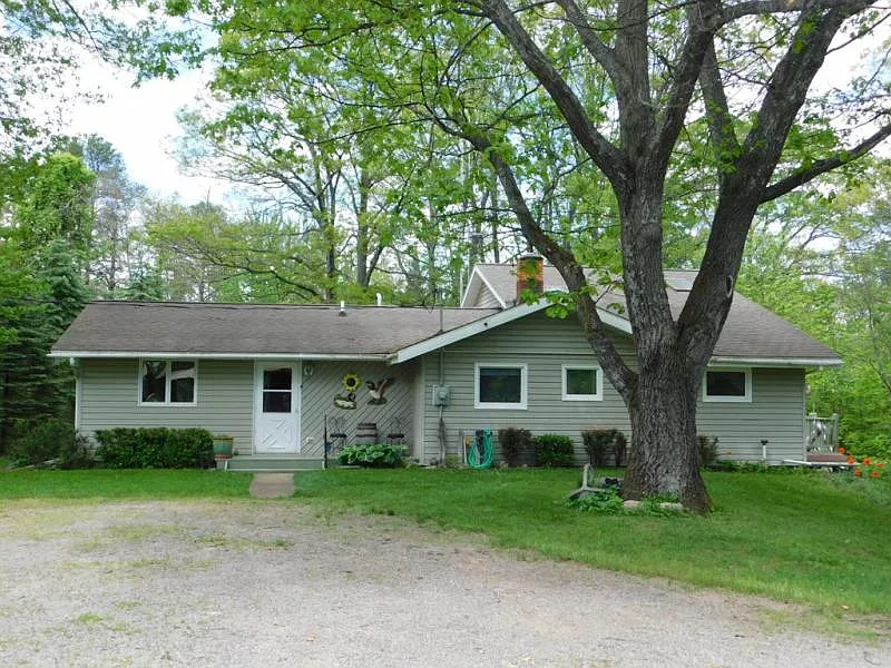 2525 W Hubbard Lake Trl photo 1