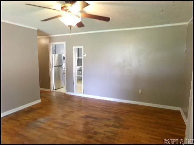 3 bed, 1.5 bath, 1485 sqft, $1,250 — Photo 2
