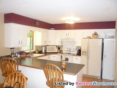 5th image of 2430 149th Ave NE