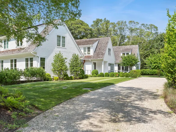 7 Ashwood Ct, Amagansett, NY 11930