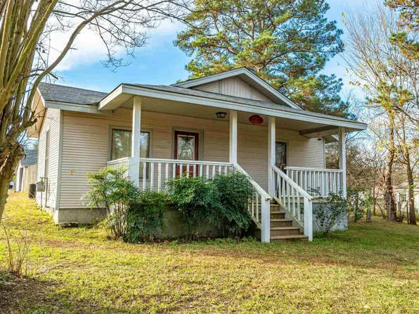 303 Oaklawn St, Malvern, AR 72104