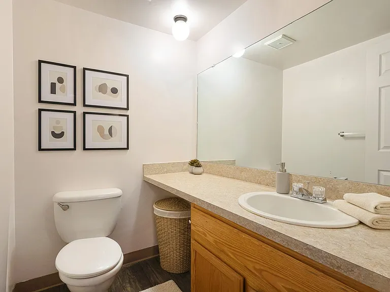 Coach House Apartments — Photo 9