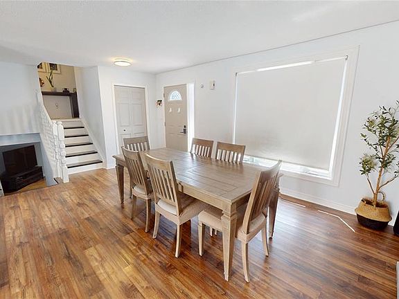 4th image of 527 Albert Blvd