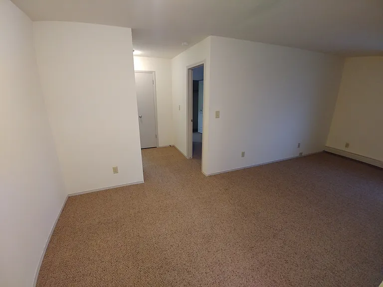 Heritage Apartments — Photo 32