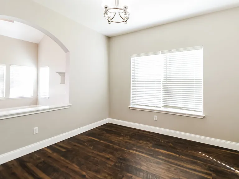 125 Brown St — Photo 6