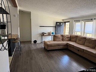 4th image of 3622 Checkered Tavern Rd