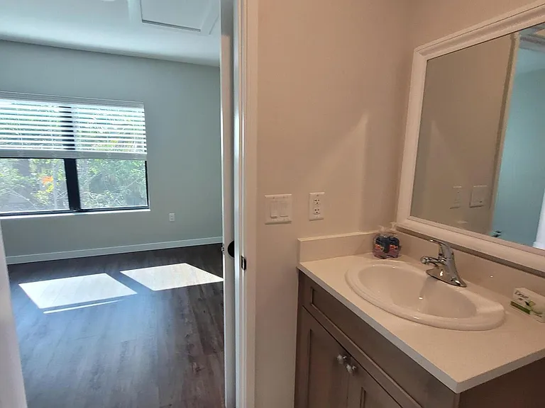 11810 SE Dixie Hwy #1 — Photo 6