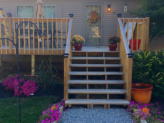 Front Entrance with deck