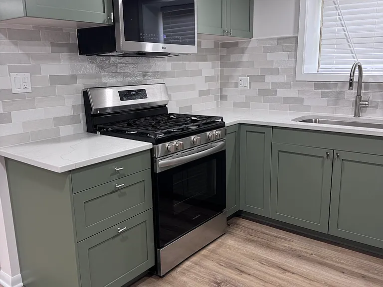 101 N Avon Rd — Photo 3