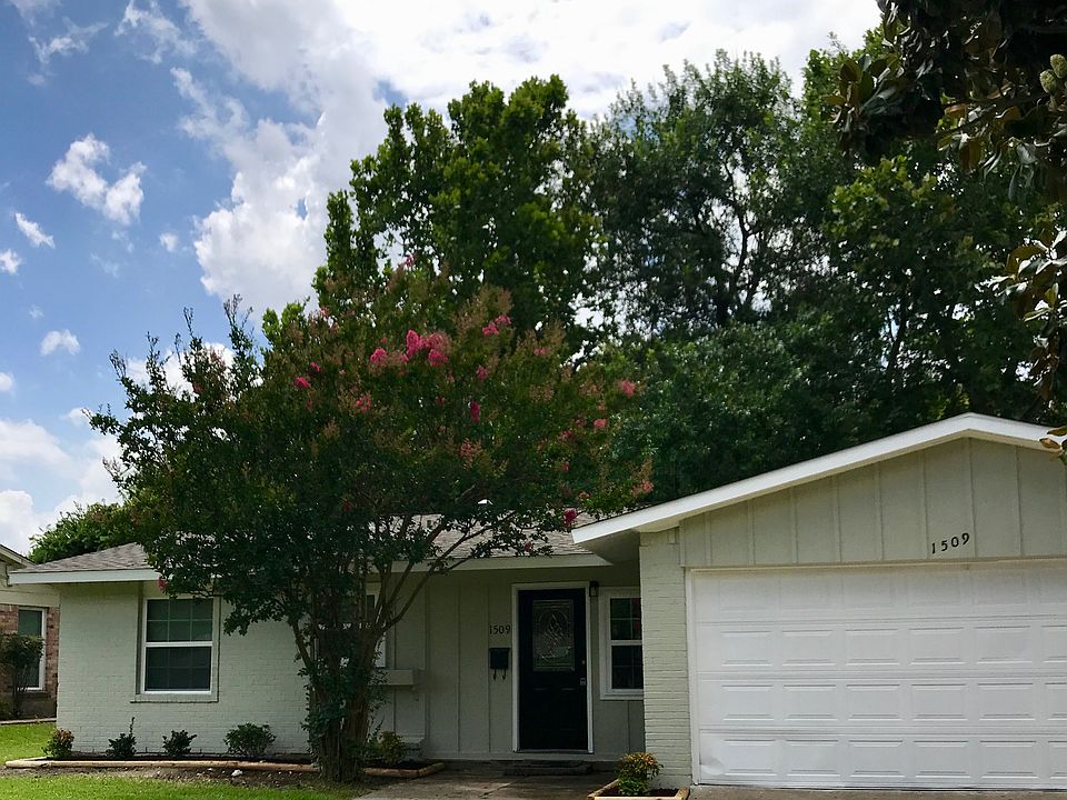 1st image of 1509 Lorrie Dr