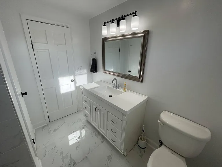 full bath