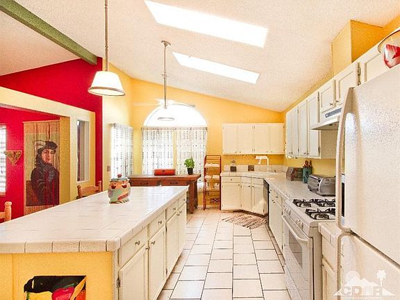 4th image of 15300 Palm Dr Space 19