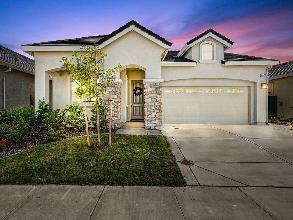 1st image of 6072 Shimmer Falls Dr