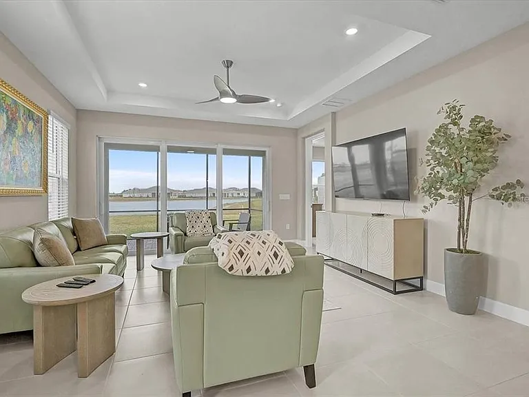 7782 Waning Moon Way — Photo 4