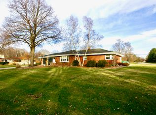 4956 S 69th St, Milwaukee, WI 53220