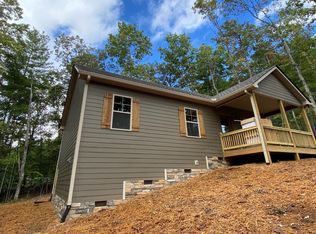 31 Daybreak Ln, Morganton, GA 30560