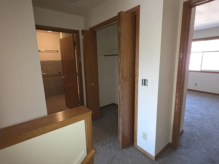 19 Fordem Ct #19 — Photo 13